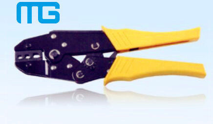 চীন Yellow Terminal Crimping Tool MG - 103 Carbon Steel Wire Terminal Crimping Pliers সরবরাহকারী